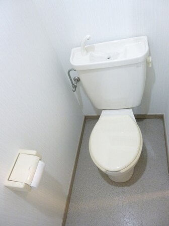 メゾンフローレンスの物件内観写真